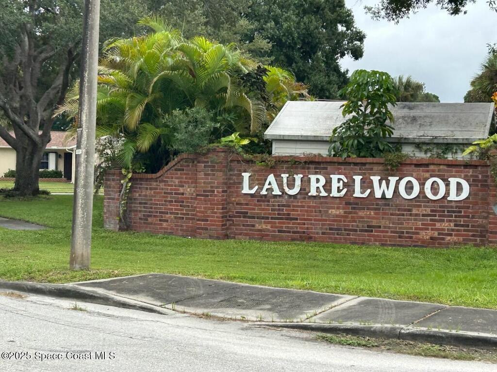 571 24th Avenue, Vero Beach, FL 32962