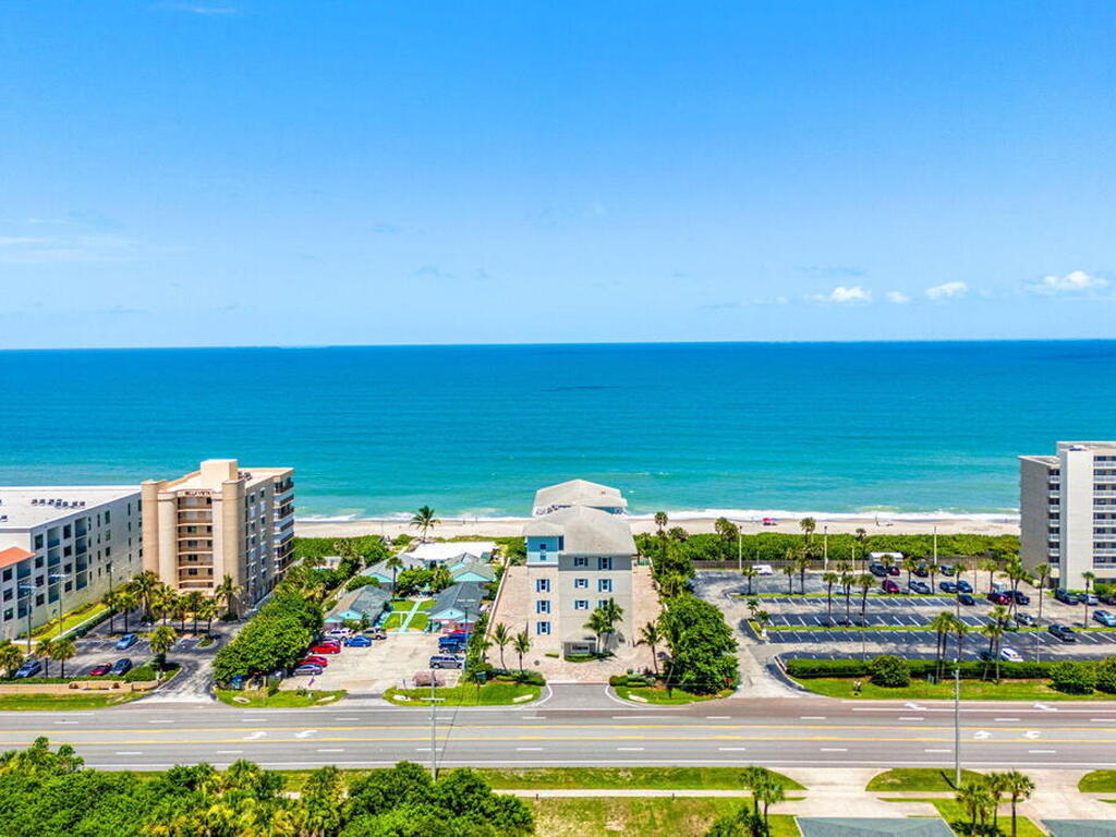 1725 N Highway A1A, Indialantic, FL 32903