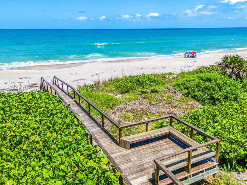 1725 N Highway A1A, Indialantic, FL 32903