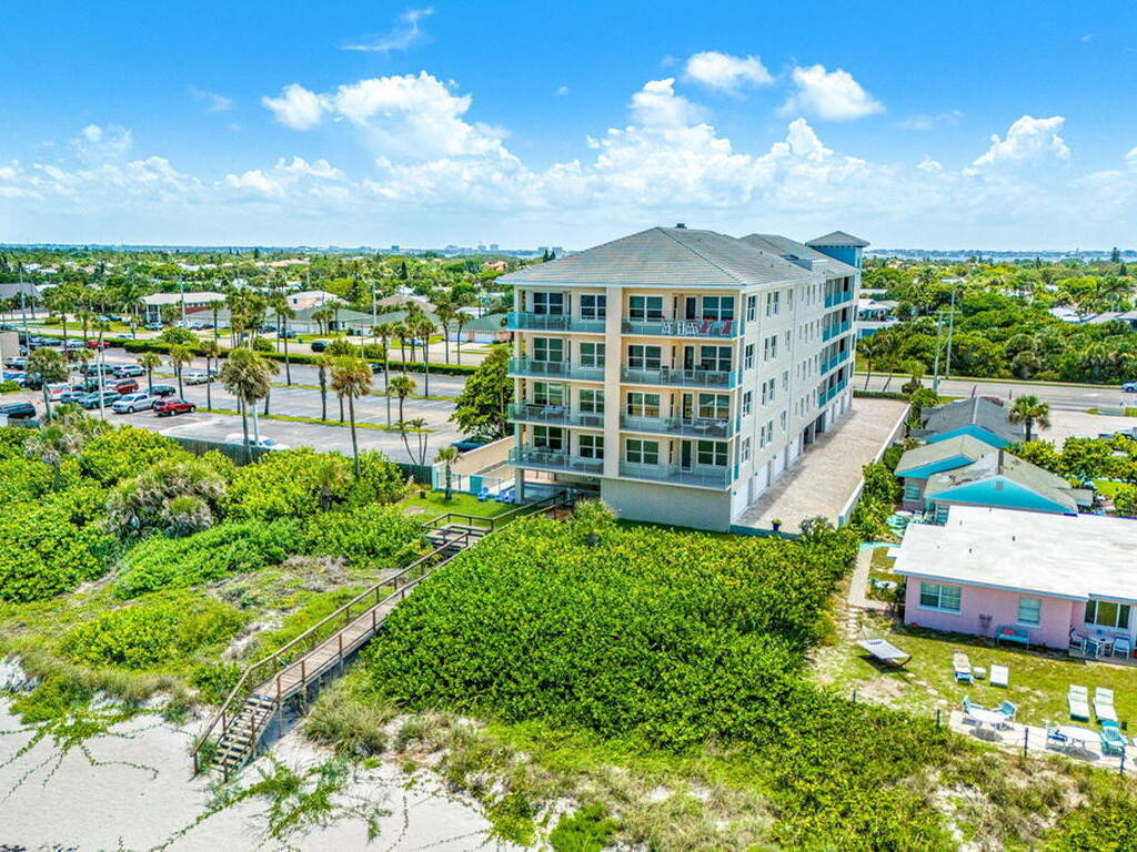 1725 N Highway A1A, Indialantic, FL 32903