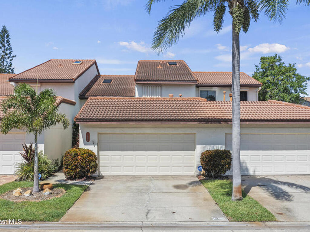 1808 Parkside Place, Indian Harbour Beach, FL 32937