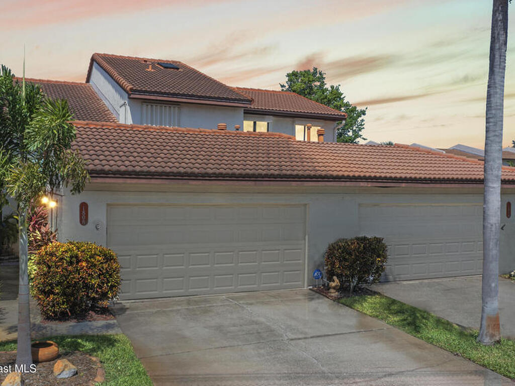 1808 Parkside Place, Indian Harbour Beach, FL 32937