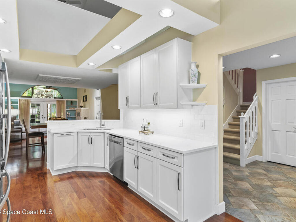 1808 Parkside Place, Indian Harbour Beach, FL 32937