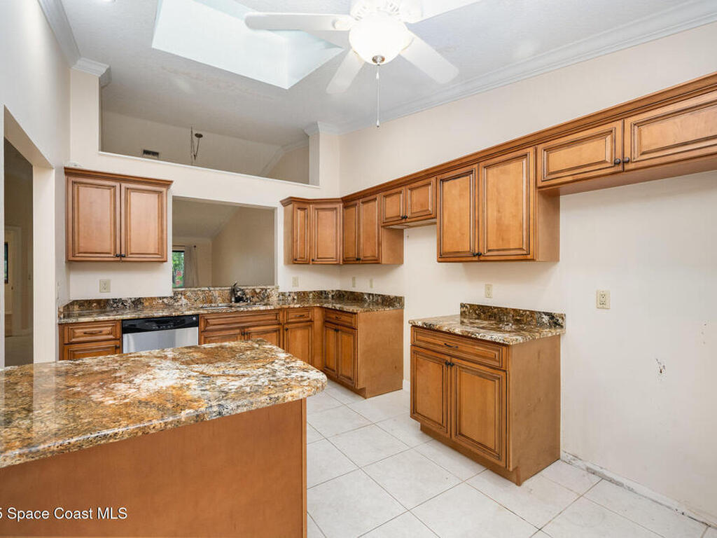 1908 Parkside Place, Indian Harbour Beach, FL 32937