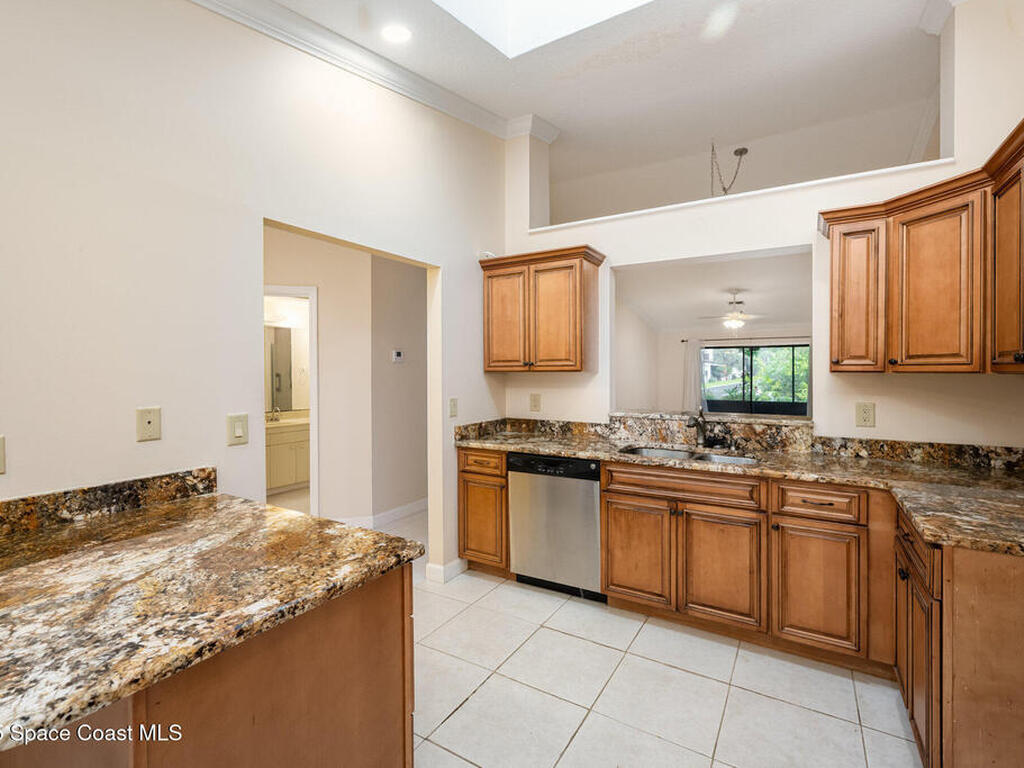 1908 Parkside Place, Indian Harbour Beach, FL 32937