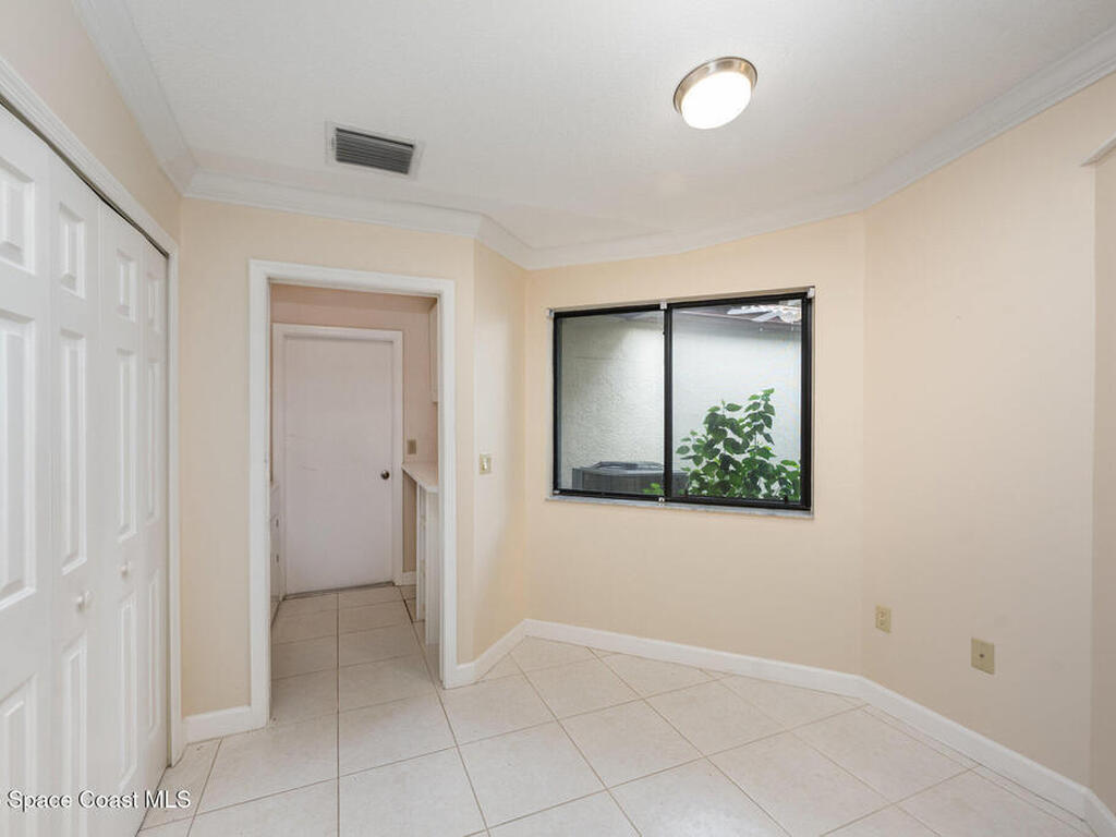 1908 Parkside Place, Indian Harbour Beach, FL 32937