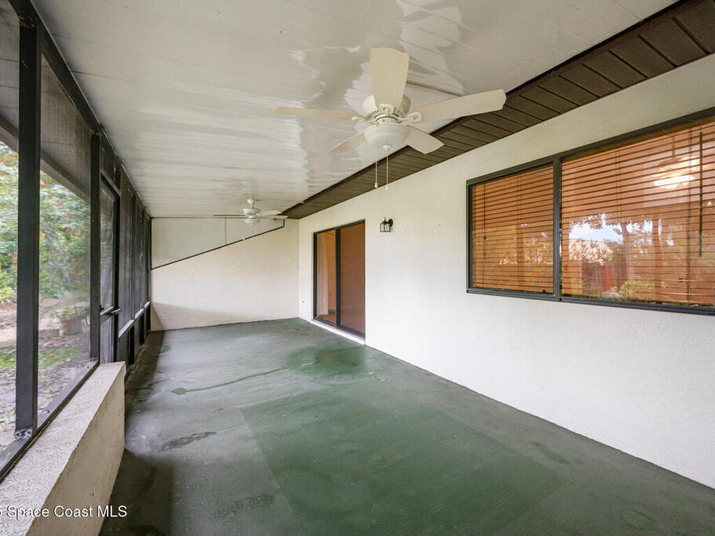 1908 Parkside Place, Indian Harbour Beach, FL 32937