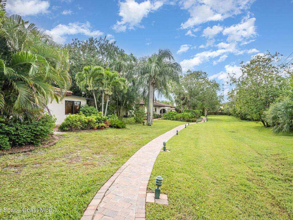 1908 Parkside Place, Indian Harbour Beach, FL 32937