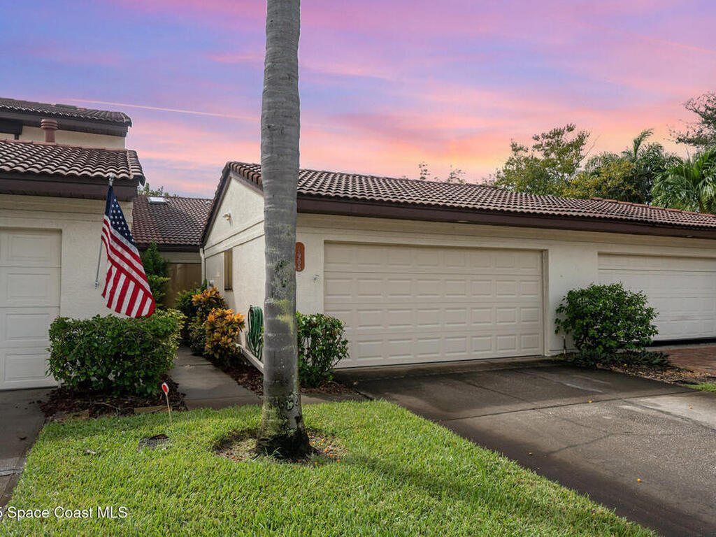 1908 Parkside Place, Indian Harbour Beach, FL 32937