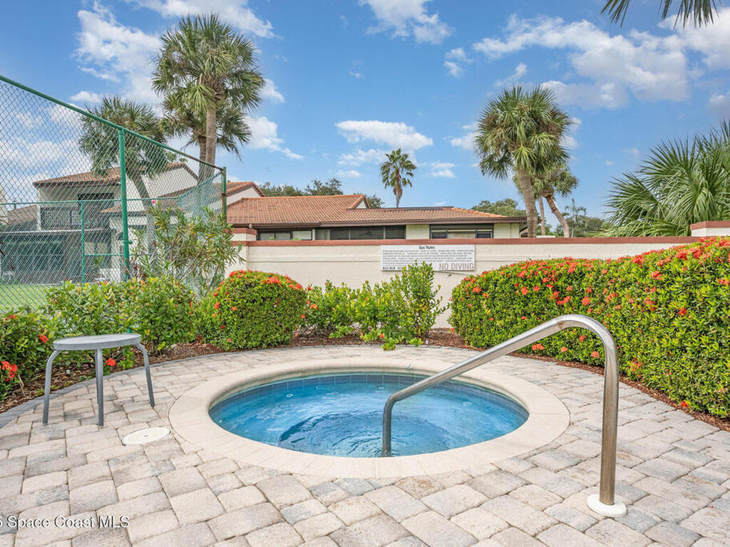 1908 Parkside Place, Indian Harbour Beach, FL 32937