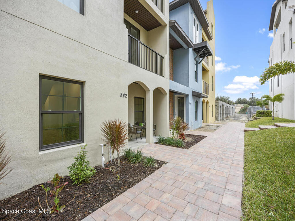 842 Florida Avenue, Cocoa, FL 32922