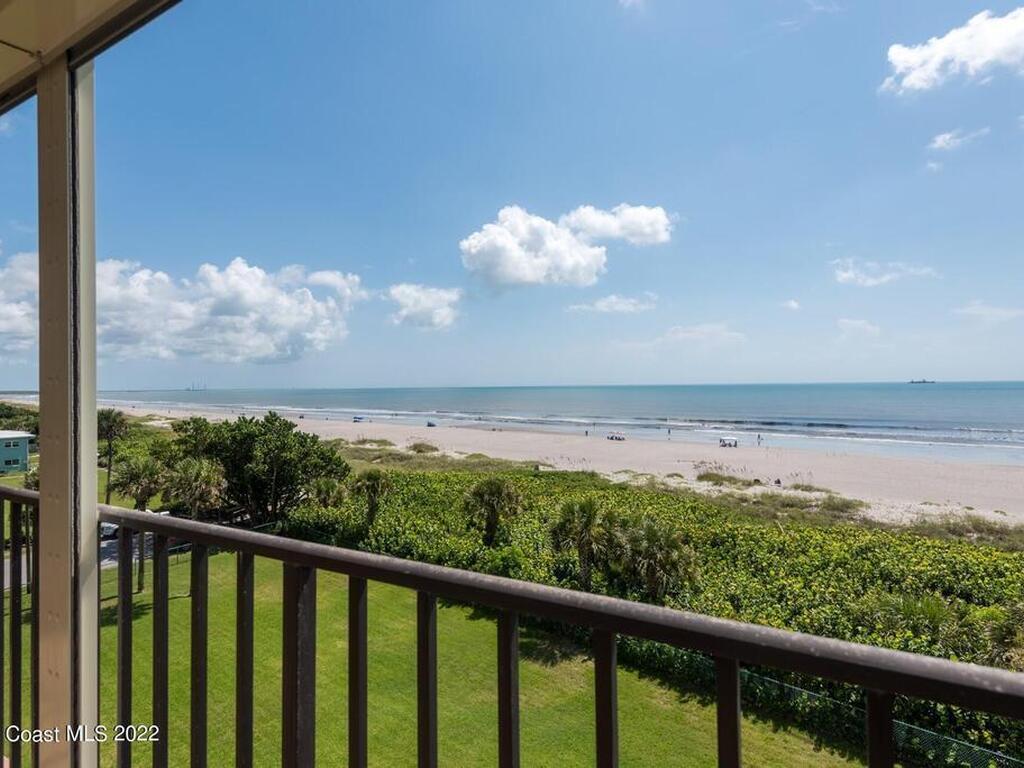 545 Garfield Avenue, Cocoa Beach, FL 32931