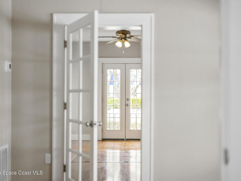 1003 S Washington Avenue, Titusville, FL 32780