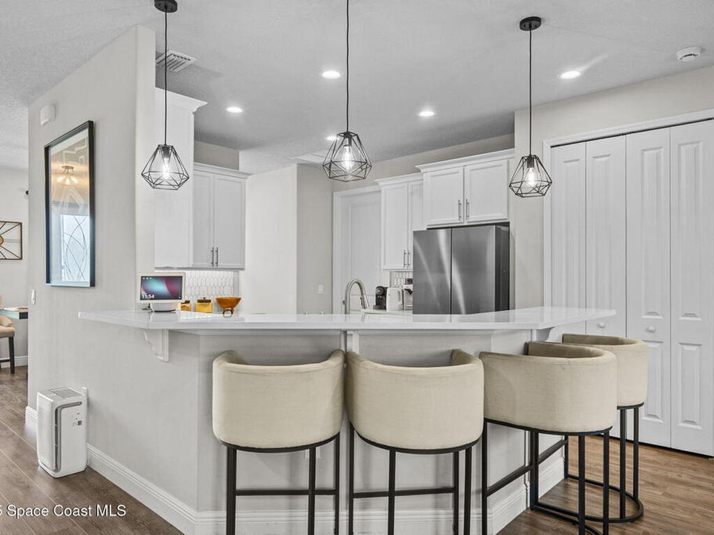 1085 Captiva Island Circle, Palm Bay, FL 32908