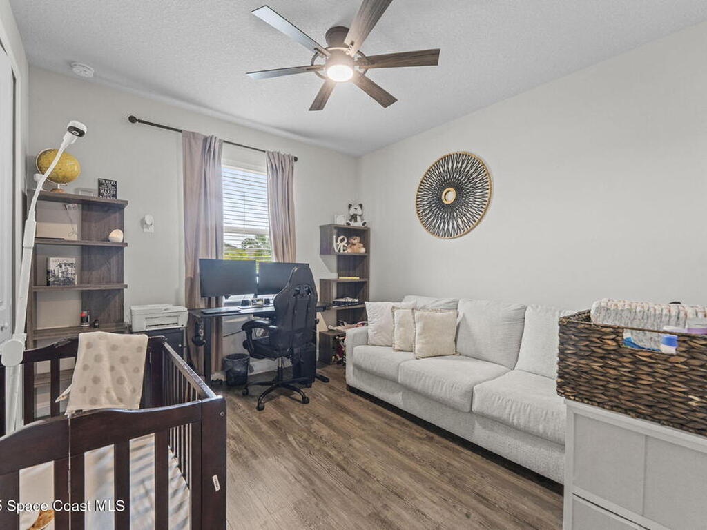 1085 Captiva Island Circle, Palm Bay, FL 32908