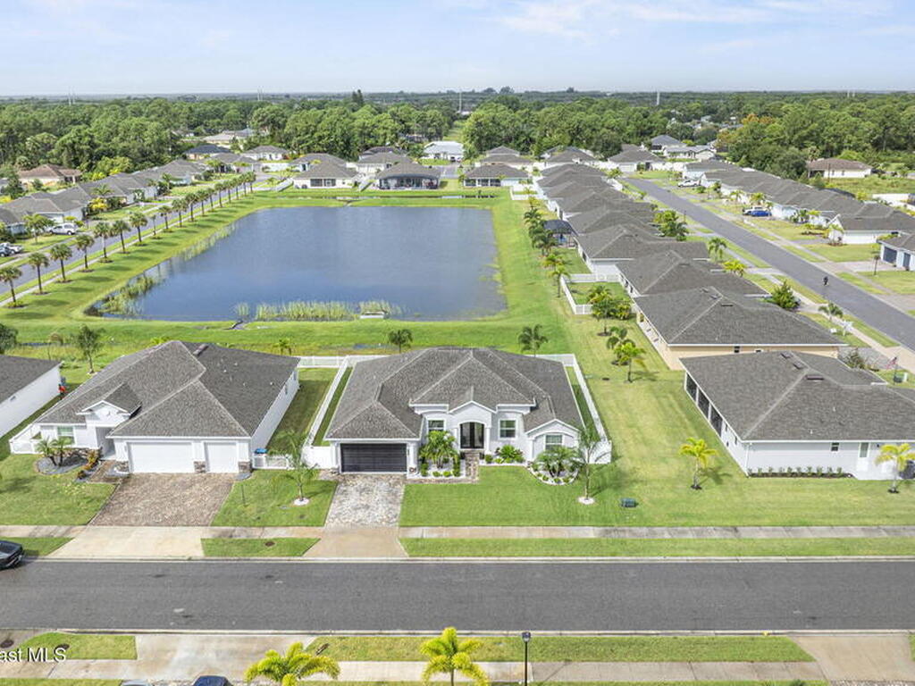 1085 Captiva Island Circle, Palm Bay, FL 32908