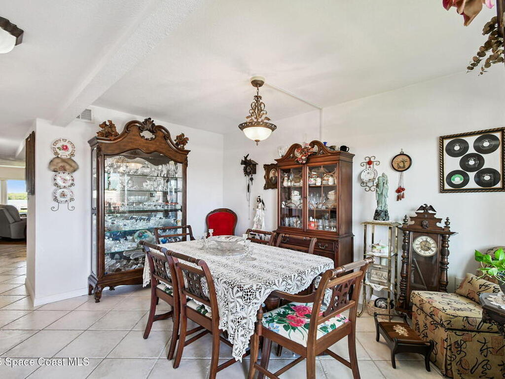 760 S Brevard Avenue, Cocoa Beach, FL 32931