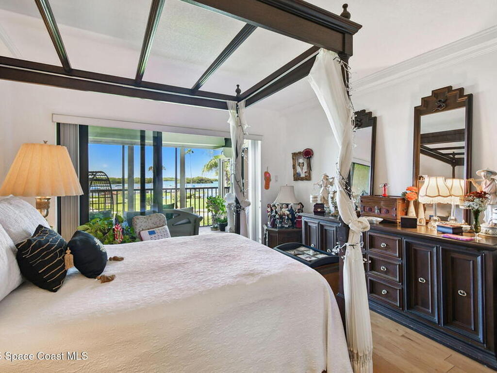 760 S Brevard Avenue, Cocoa Beach, FL 32931