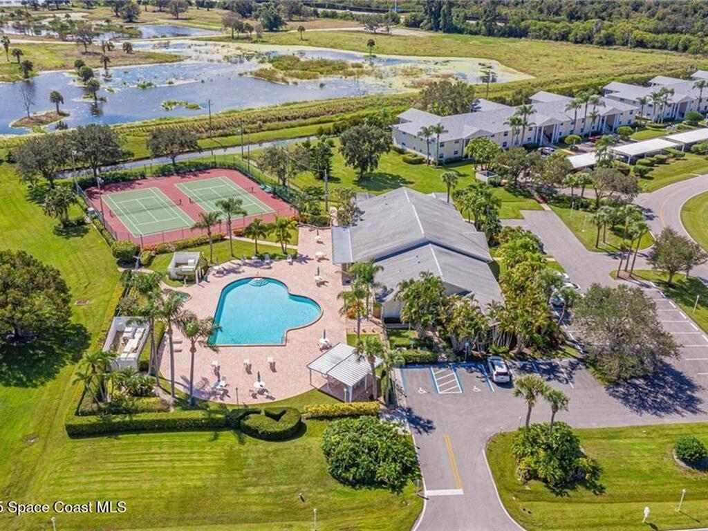 841 Lake Orchid Circle, Vero Beach, FL 32962