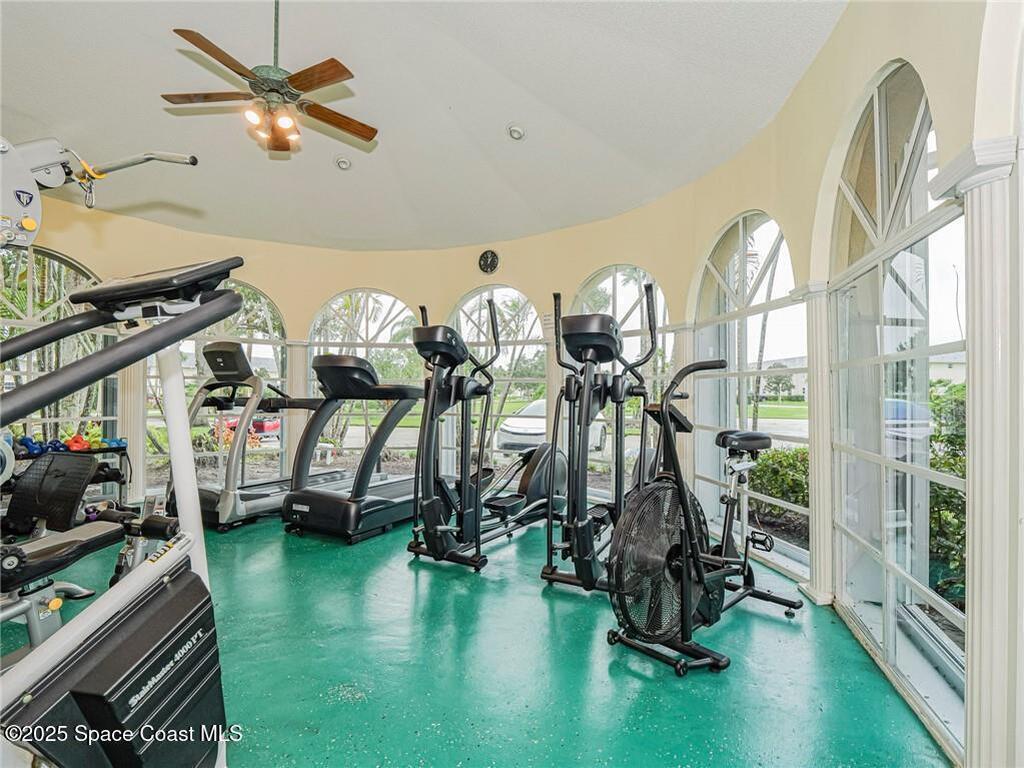 841 Lake Orchid Circle, Vero Beach, FL 32962