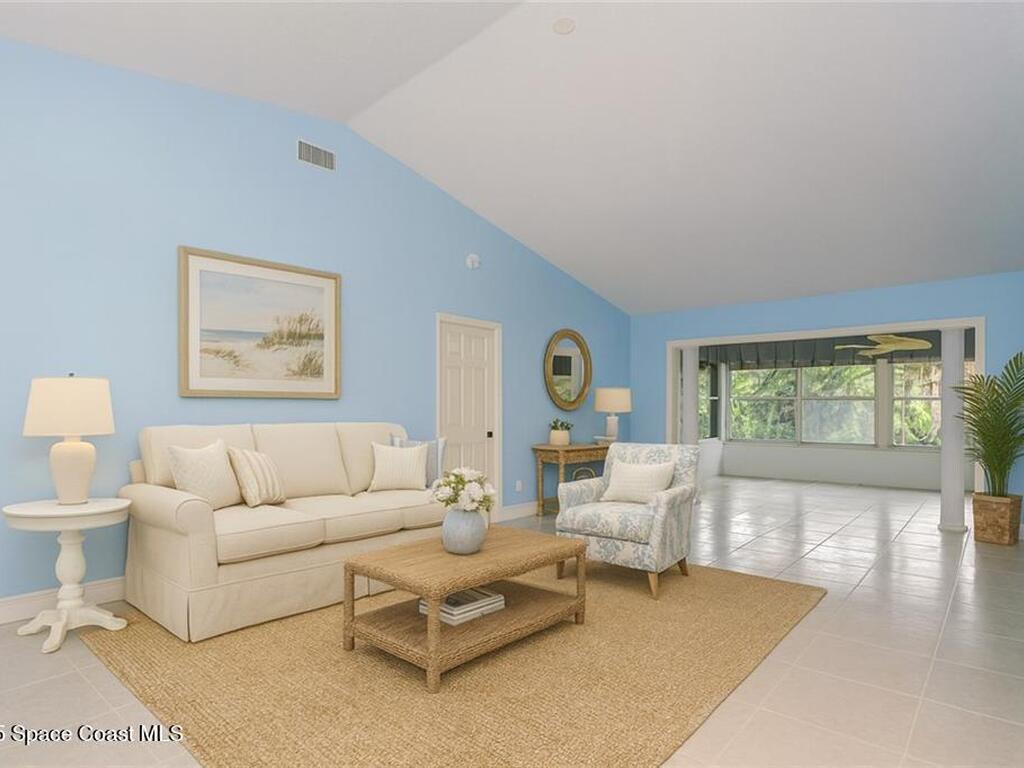 841 Lake Orchid Circle, Vero Beach, FL 32962