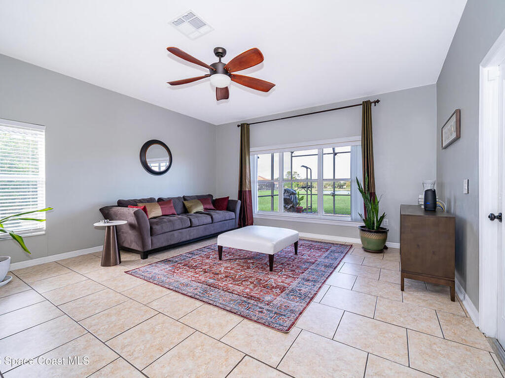 3426 Harborside Court, Kissimmee, FL 34746