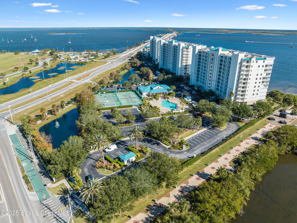 1 Indian River Avenue, Titusville, FL 32796