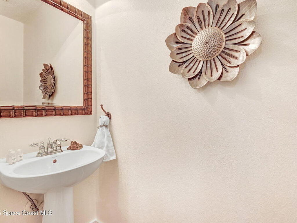 1340 Lara Circle, Rockledge, FL 32955