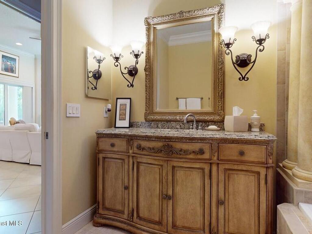 1760 Canterbury Drive, Indialantic, FL 32903