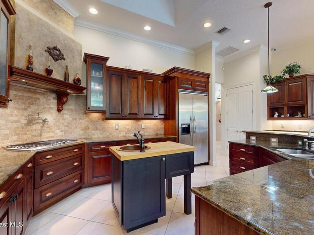 1760 Canterbury Drive, Indialantic, FL 32903