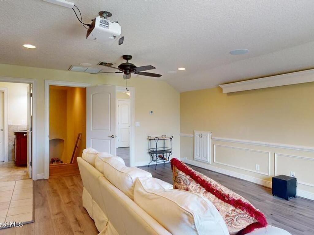 1760 Canterbury Drive, Indialantic, FL 32903