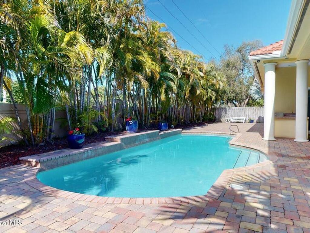 1760 Canterbury Drive, Indialantic, FL 32903