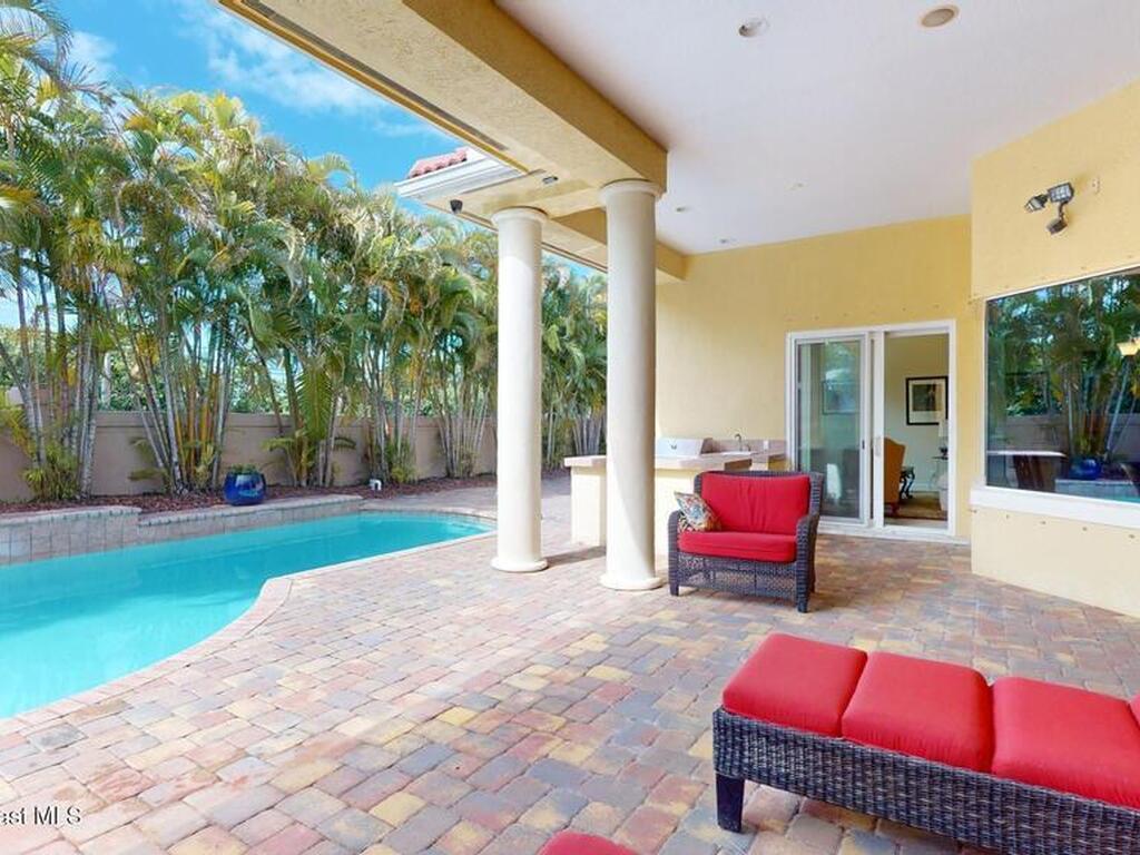 1760 Canterbury Drive, Indialantic, FL 32903