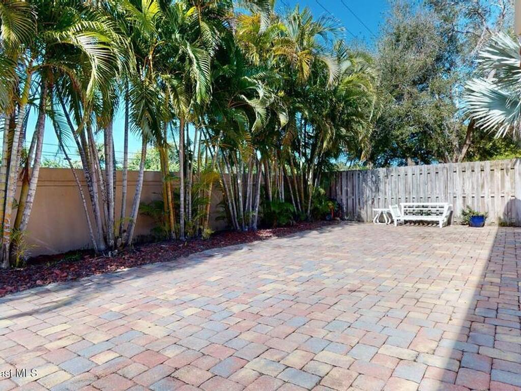 1760 Canterbury Drive, Indialantic, FL 32903