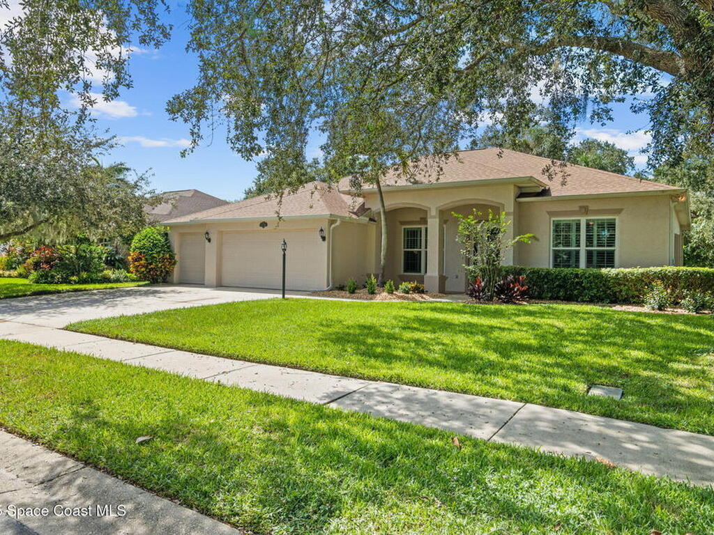 2362 Woodfield Circle, West Melbourne, FL 32904