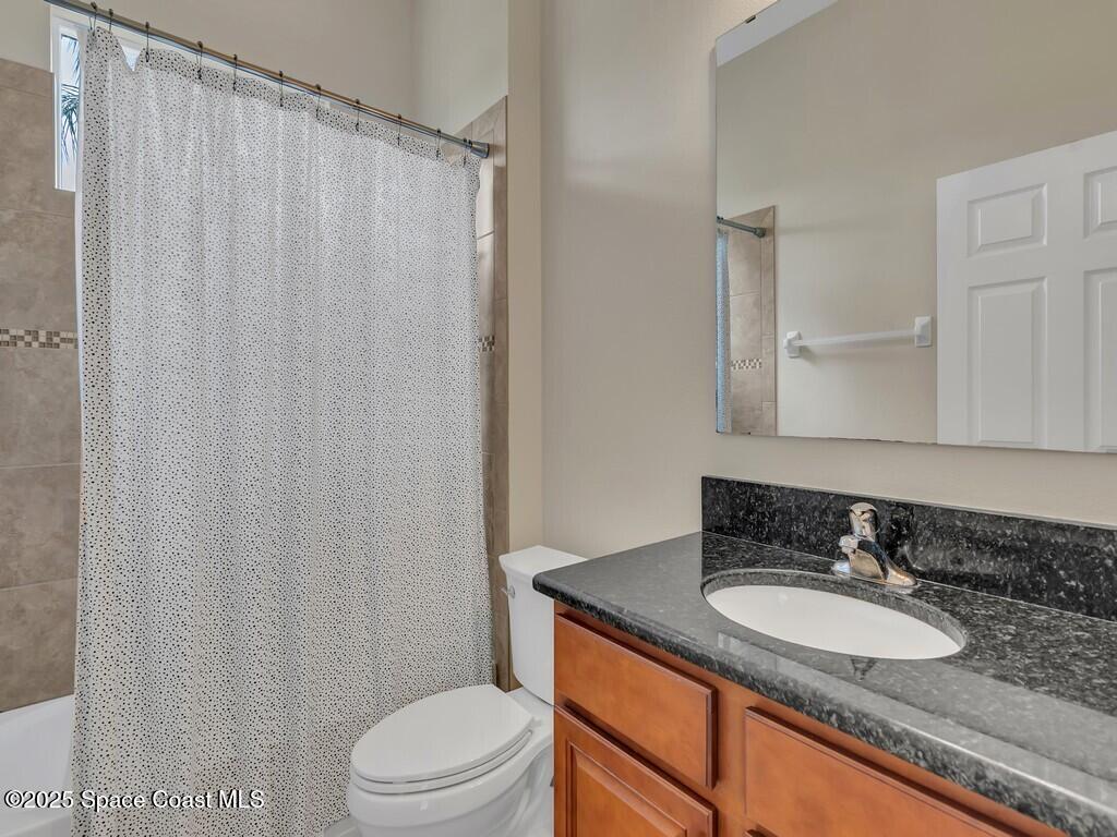 1340 S Village Square, Vero Beach, FL 32966