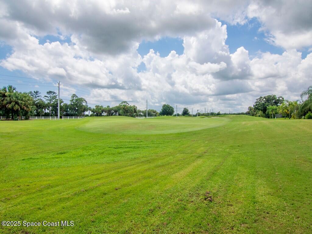 1340 S Village Square, Vero Beach, FL 32966