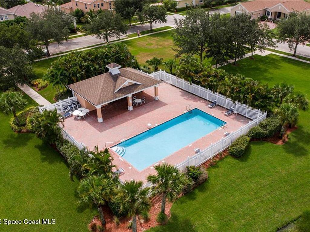 1340 S Village Square, Vero Beach, FL 32966