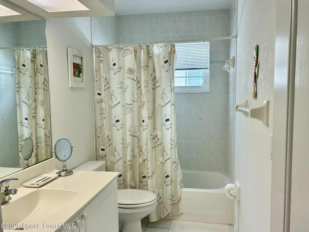 1820 Waterford Drive, Vero Beach, FL 32966