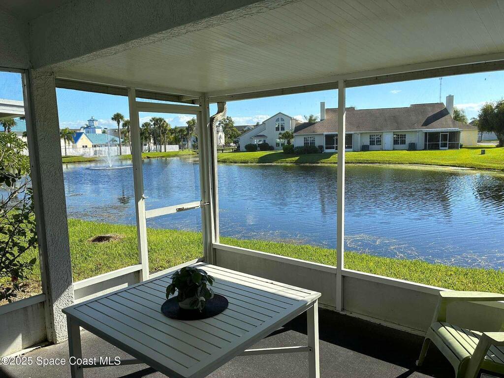 1820 Waterford Drive, Vero Beach, FL 32966