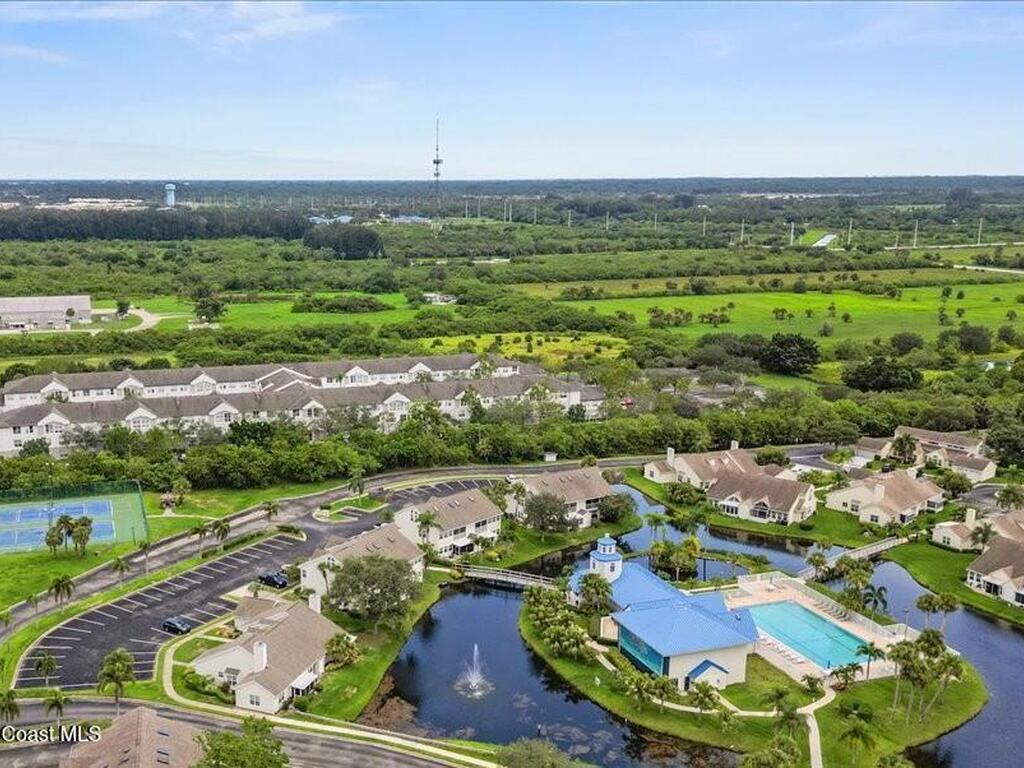 1820 Waterford Drive, Vero Beach, FL 32966