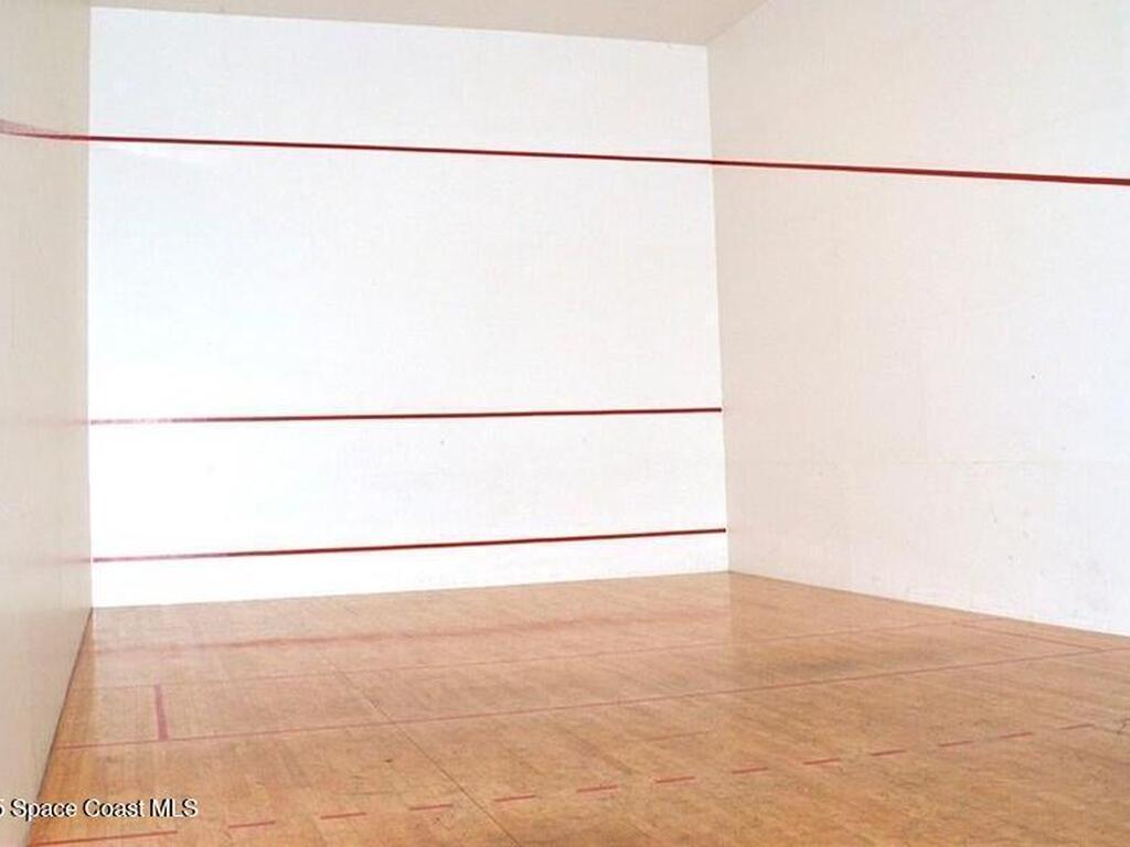 1820 Waterford Drive, Vero Beach, FL 32966