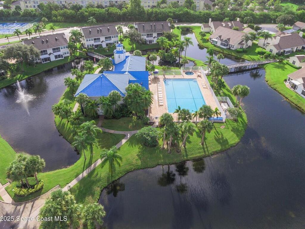 1820 Waterford Drive, Vero Beach, FL 32966