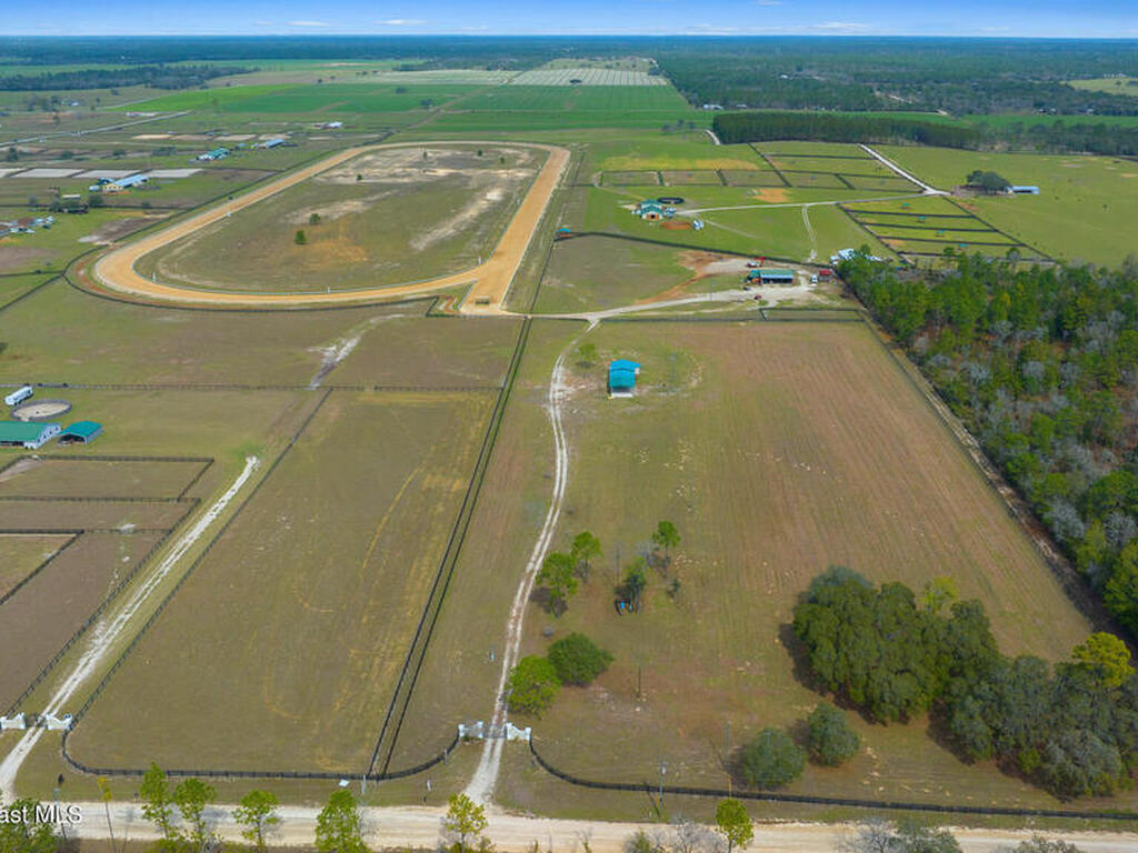 12451 NE 20th Street, Bronson, FL 32621