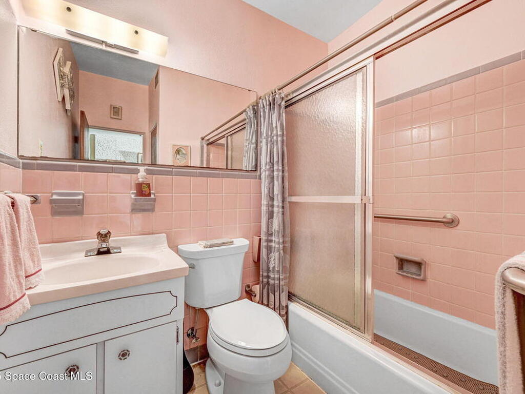 2885 S Tropical Trail, Merritt Island, FL 32952