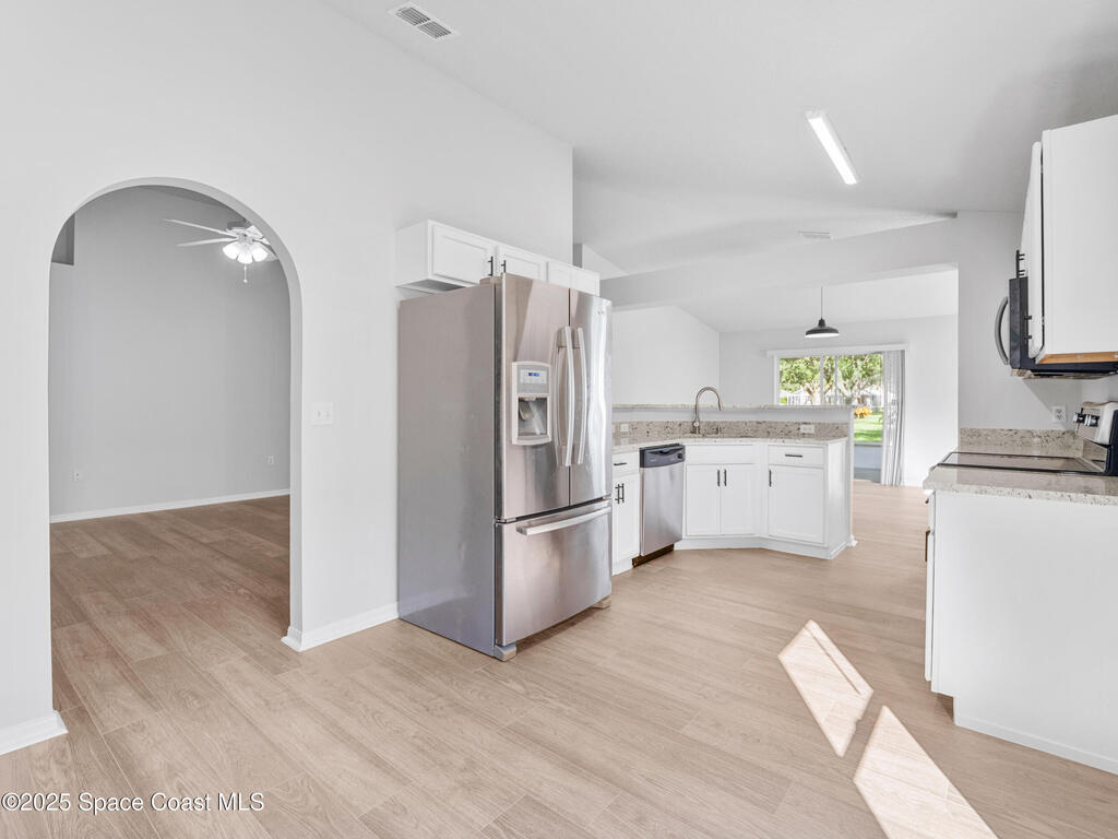 1264 25th Terrace, Vero Beach, FL 32968