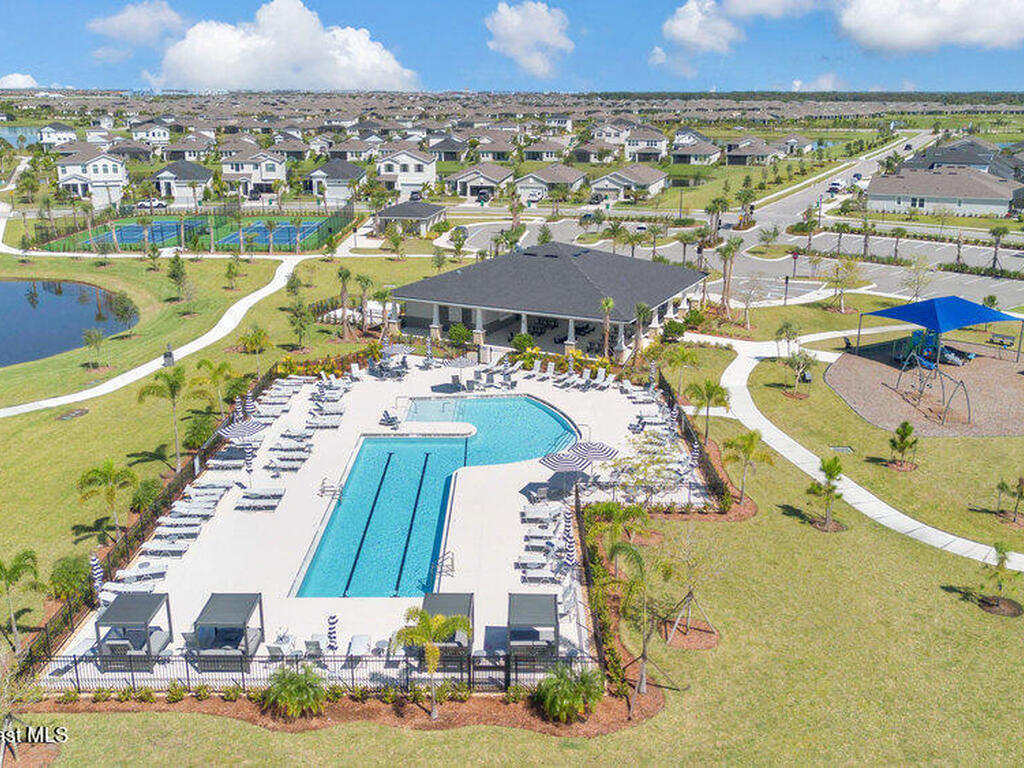 2979 Pangea Circle, Melbourne, FL 32940