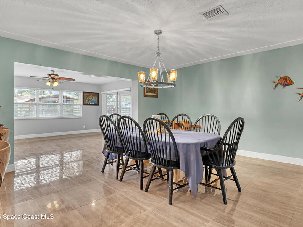 2307 Country Club Road, Melbourne, FL 32901