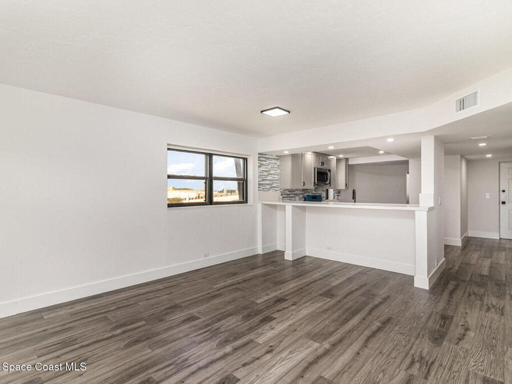 85 S Atlantic Avenue, Cocoa Beach, FL 32931