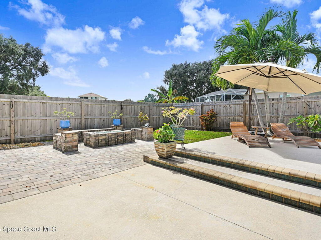 2735 S Courtenay Parkway, Merritt Island, FL 32952